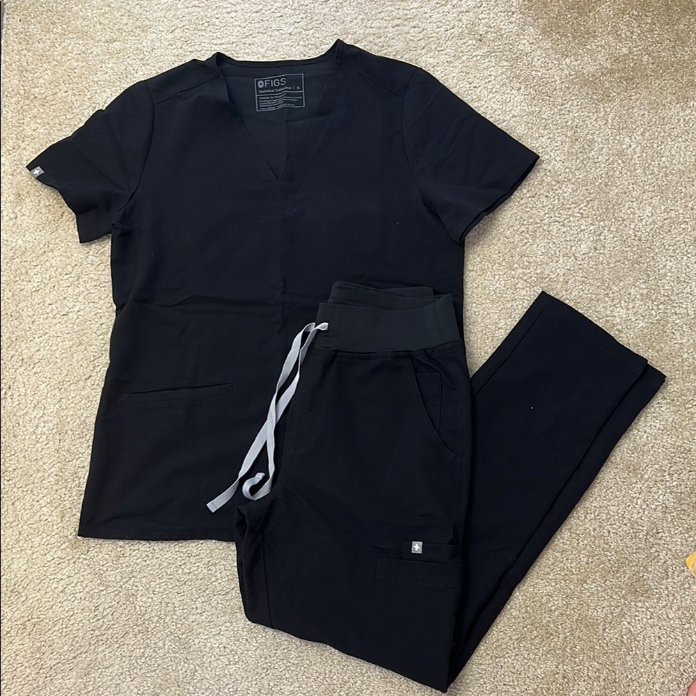 Black Women's Scrub Set